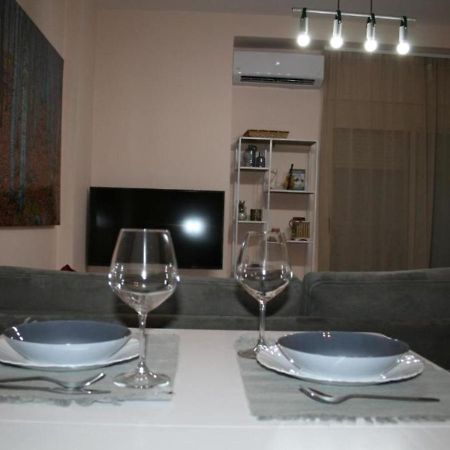 Apartmán Kalpazo Myslym Shyri Tirana Exteriér fotografie
